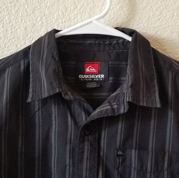 Quik Silver Boys Long Sleeved Button Down size 7x - Picture 2 of 4